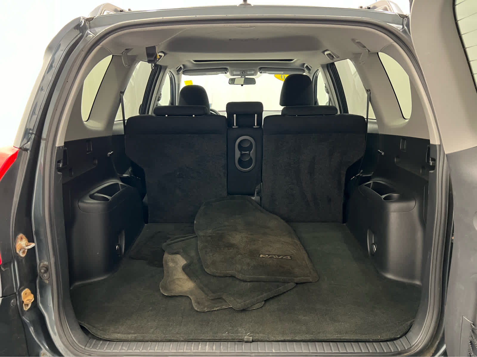 2010 Toyota RAV4 Sport photo 4