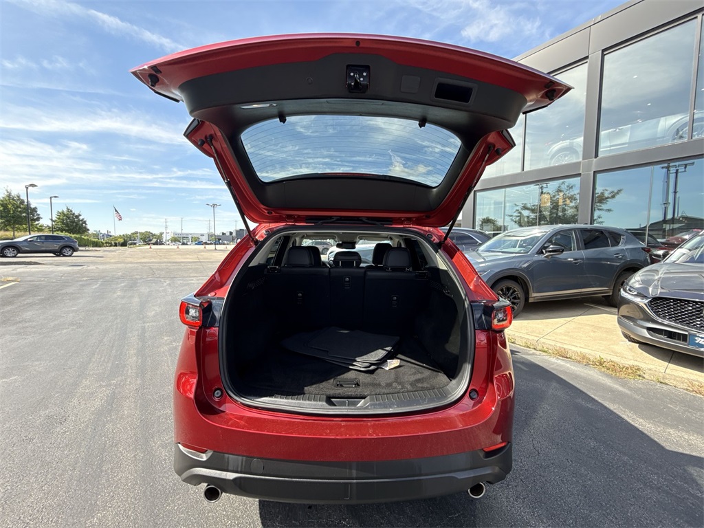 2023 Mazda CX-5 2.5 S Preferred photo 25