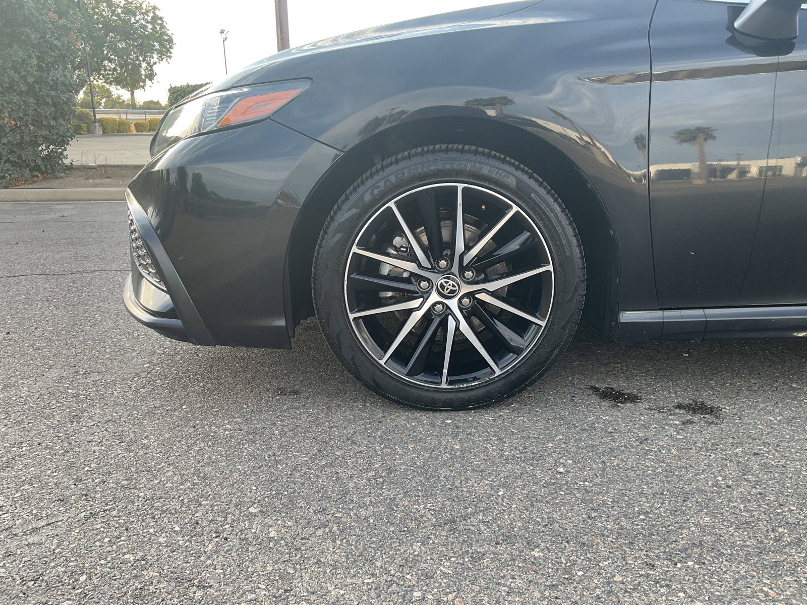 2021 Toyota Camry SE photo 10