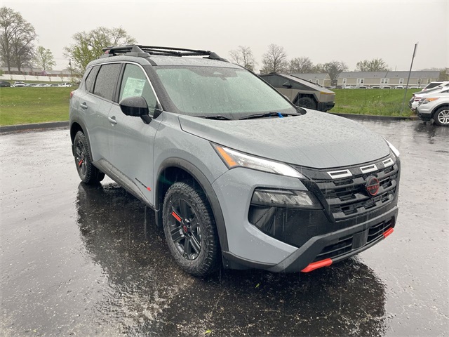 2025 Nissan Rogue SV photo 15