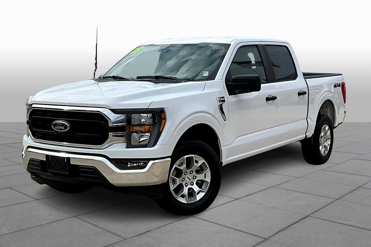 2023 Ford F-150 XLT photo 2