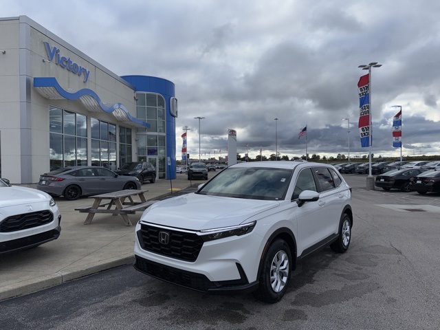 2026 Honda CR-V LX's photo