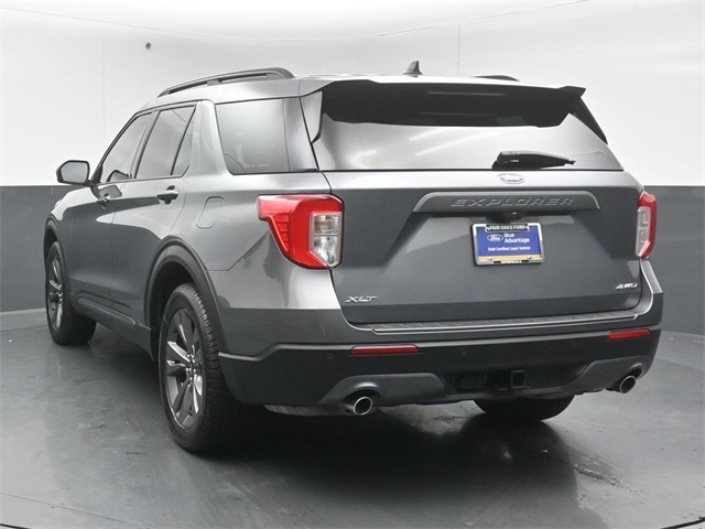 2021 Ford Explorer XLT photo 3