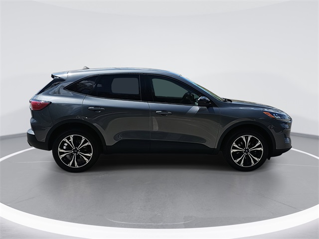 2022 Ford Escape SE photo 6