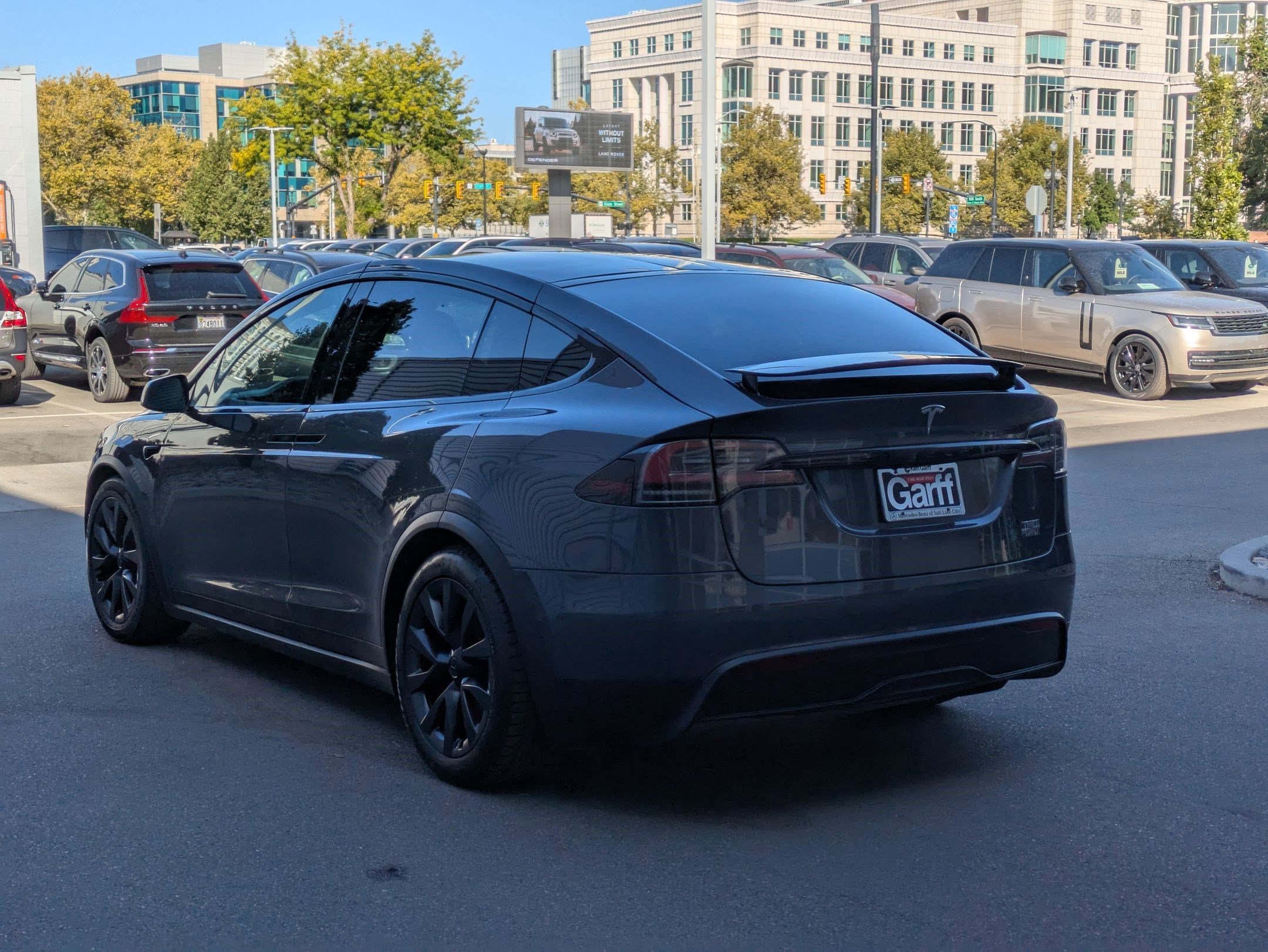 2022 Tesla Model X Plaid photo 5