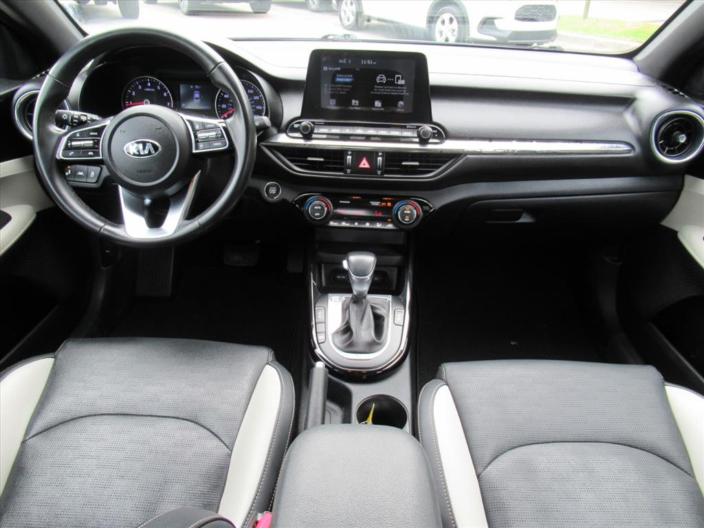 2020 Kia Forte EX photo 12