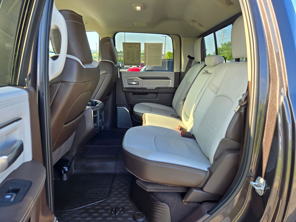 2025 Ram 2500 Laramie photo 26