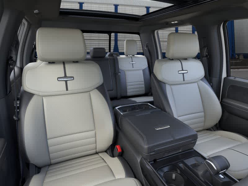2025 Ford F-150 Lightning Platinum photo 10