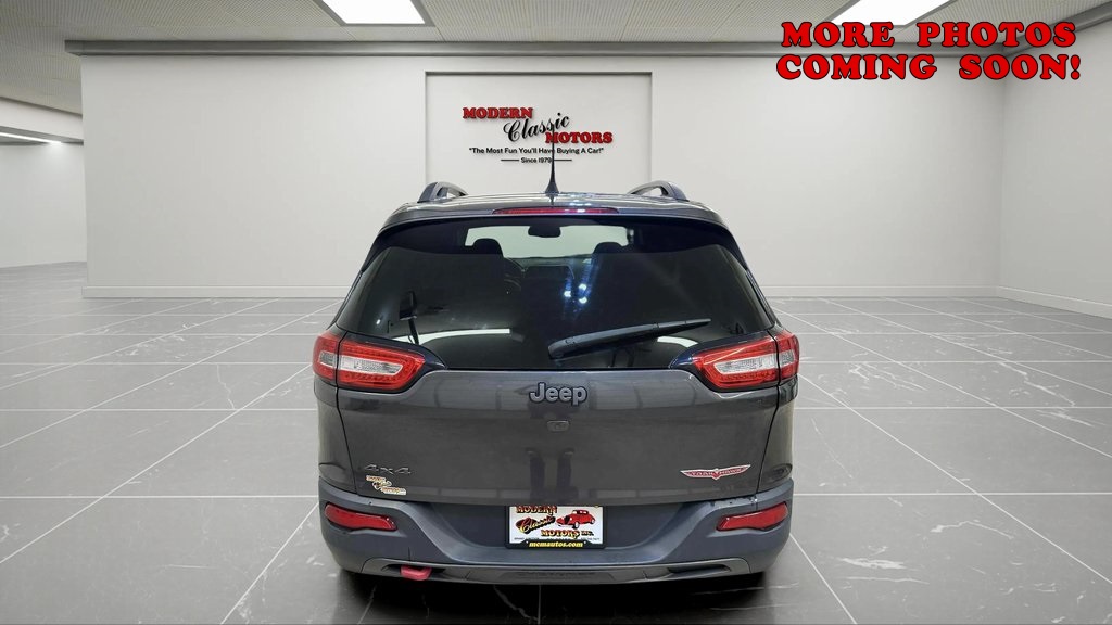 2016 Jeep Cherokee Trailhawk photo 4