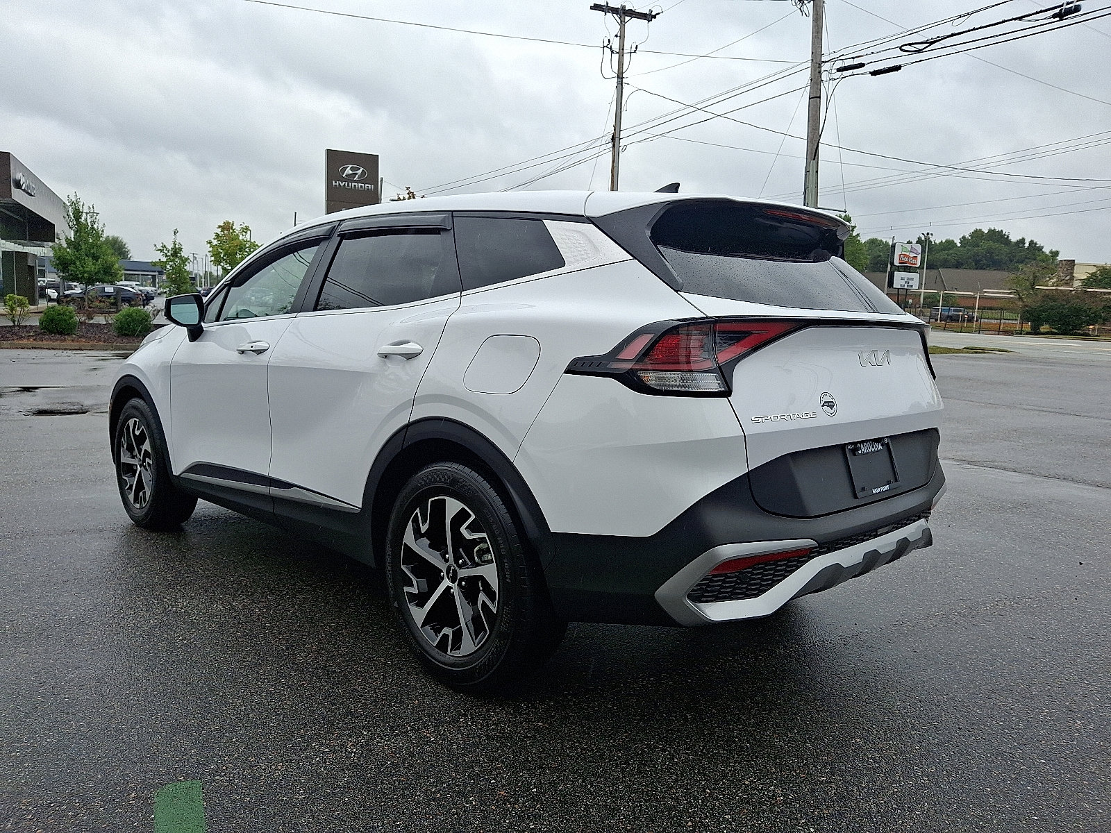 2023 Kia Sportage EX photo 4