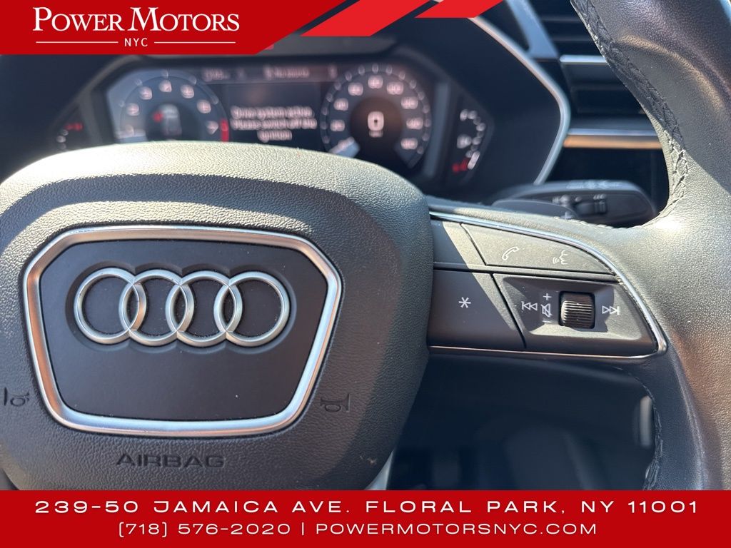 2023 Audi Q3 S line Premium photo 35