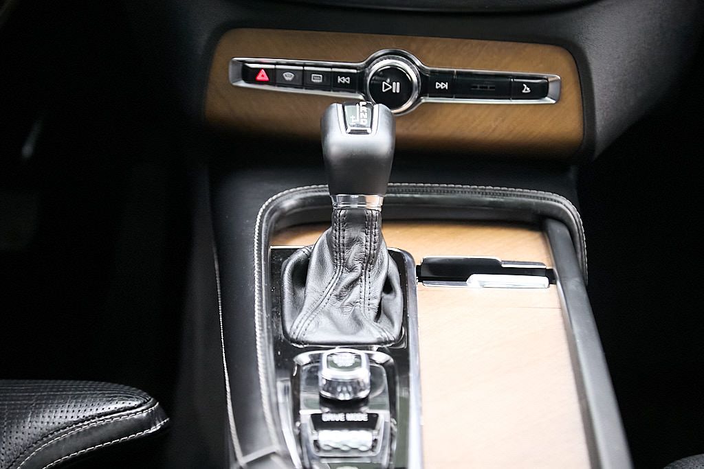 2018 VOLVO XC90 - Image 31