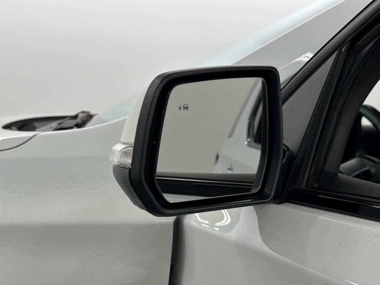 2023 Chevrolet Traverse RS photo 22