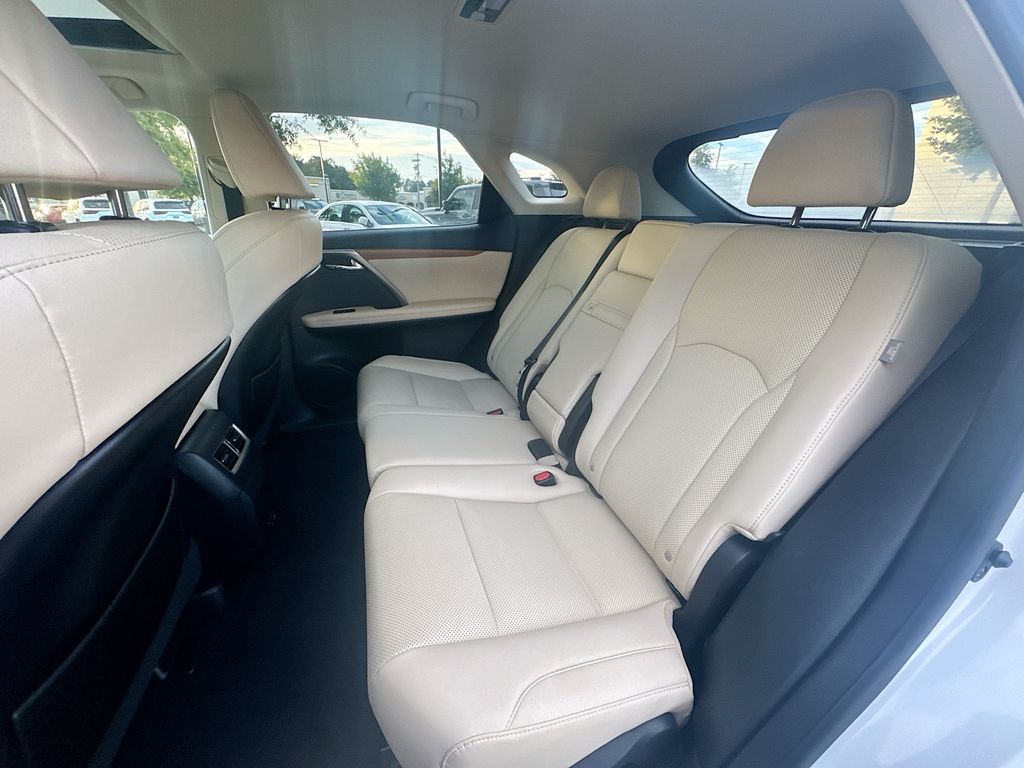 2021 Lexus RX 350 photo 33
