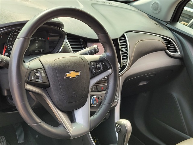 2022 Chevrolet Trax LT photo 5