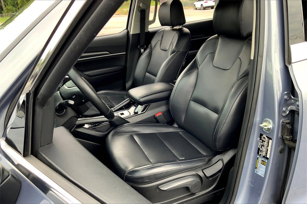 2022 Kia Telluride LX photo 23