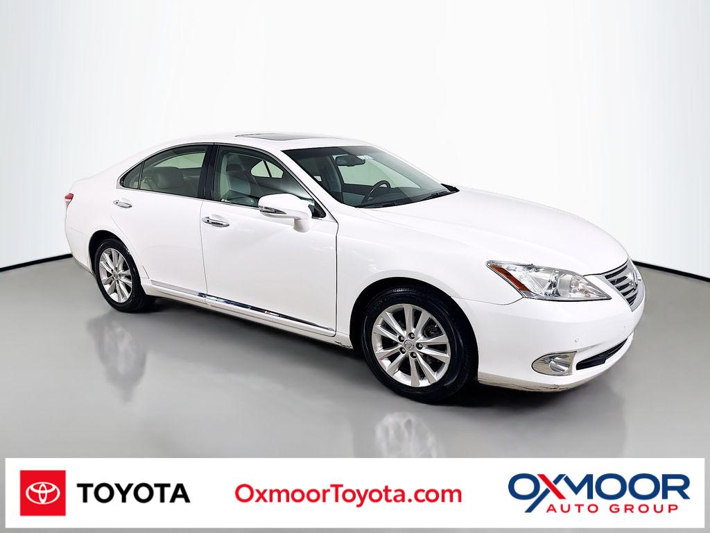 2011 Lexus ES 350's photo