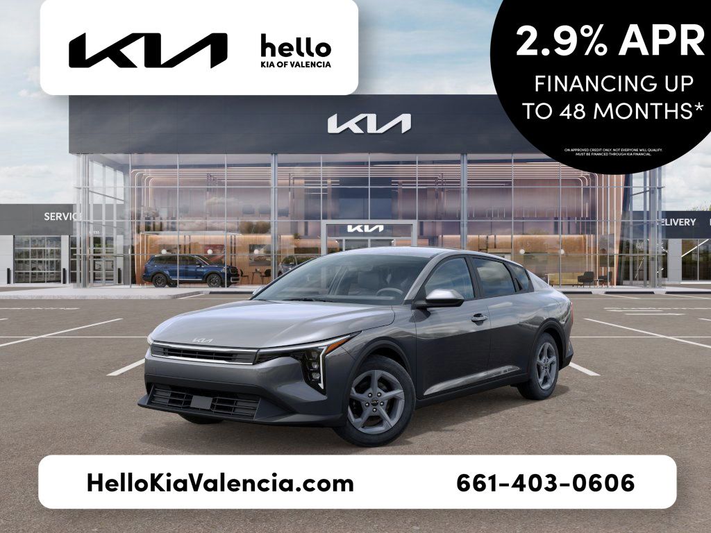 2025 Kia K4 LXS's photo