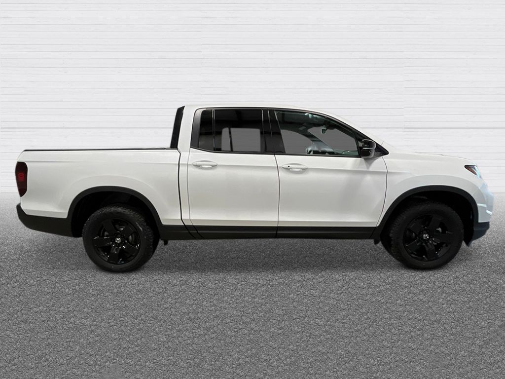 2025 Honda Ridgeline Black Edition photo 7