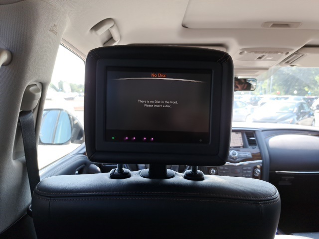 2019 Nissan Armada Platinum photo 25
