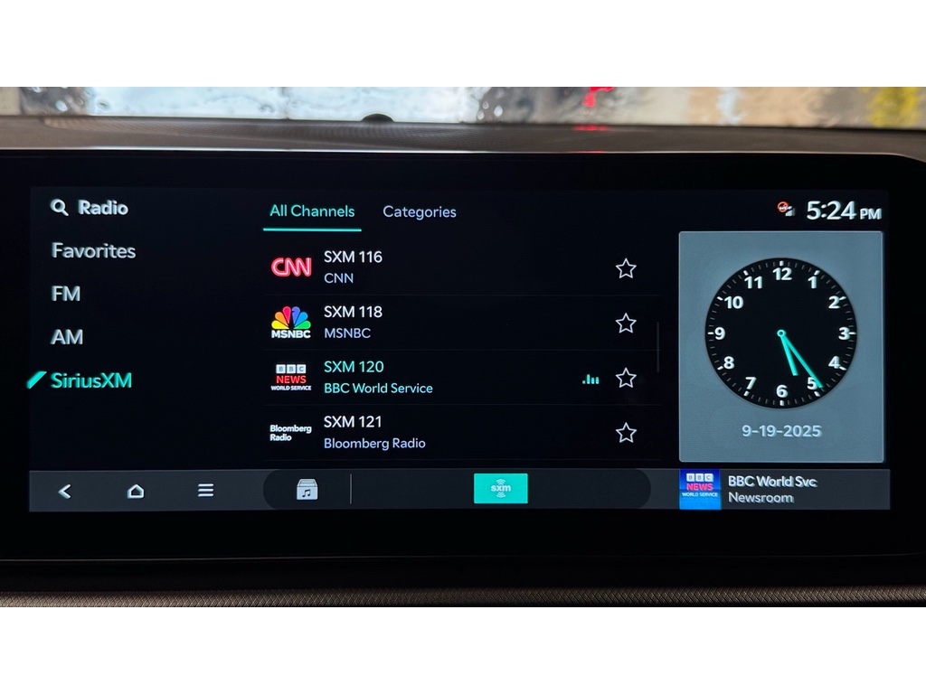 2026 Kia Sportage Hybrid LX photo 16
