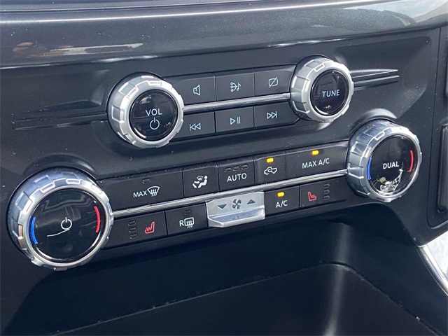 2023 Ford F-150 XLT photo 23