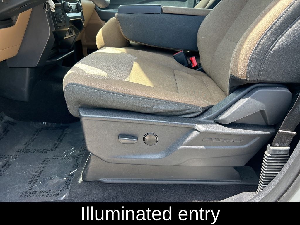 2023 Ford F-150 XLT photo 11