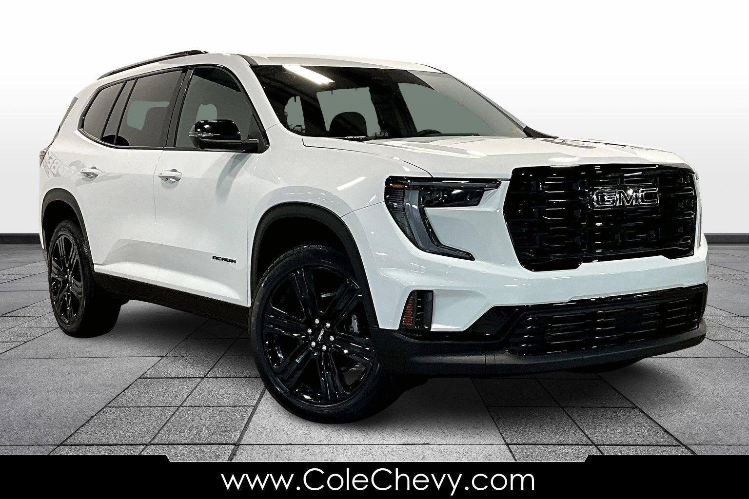 2026 GMC Acadia Elevation's photo
