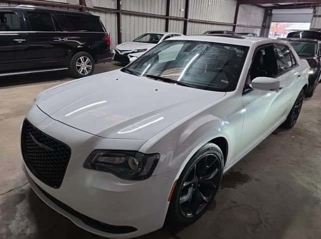 2023 Chrysler 300