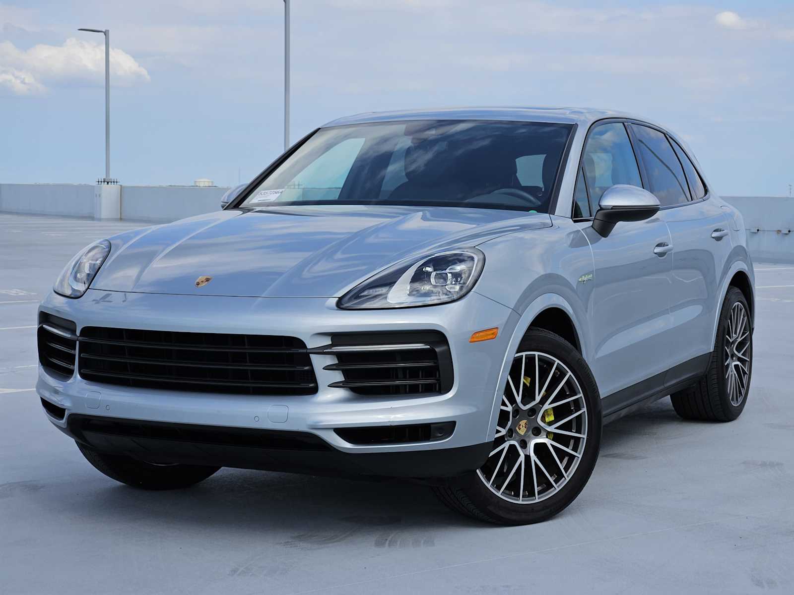 2022 Porsche Cayenne E-Hybrid