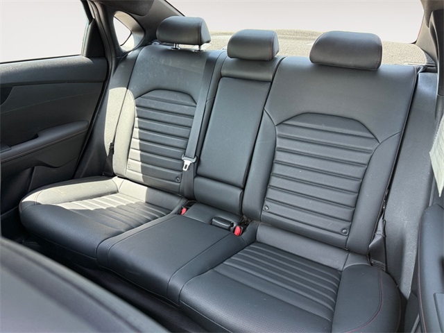 2023 Kia Forte GT photo 13