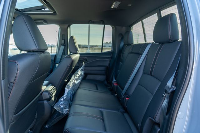 2025 Honda Ridgeline TrailSport photo 14