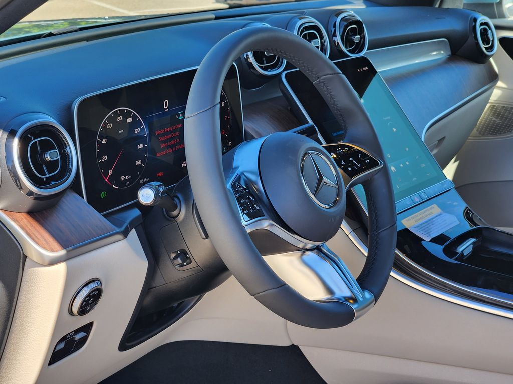 2026 Mercedes Benz GLC 300 4MATIC photo 13