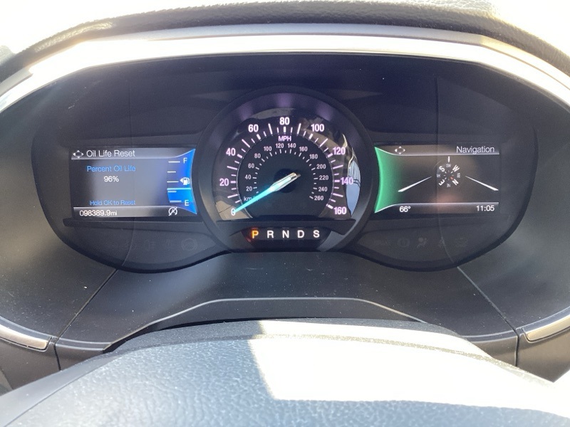 2019 Ford Edge Titanium photo 31