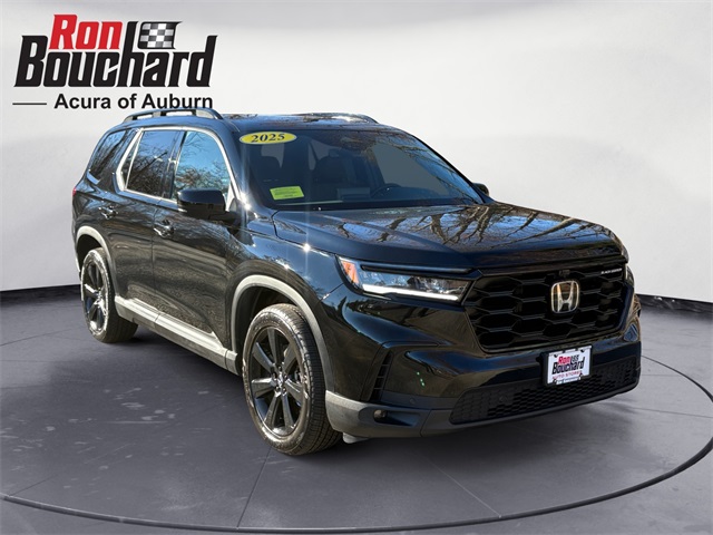 2025 Honda Pilot Black Edition's photo