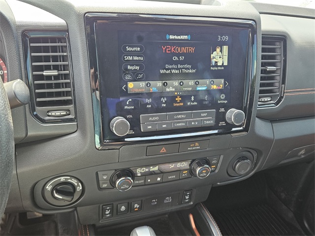 2022 Nissan Frontier PRO-4X photo 18