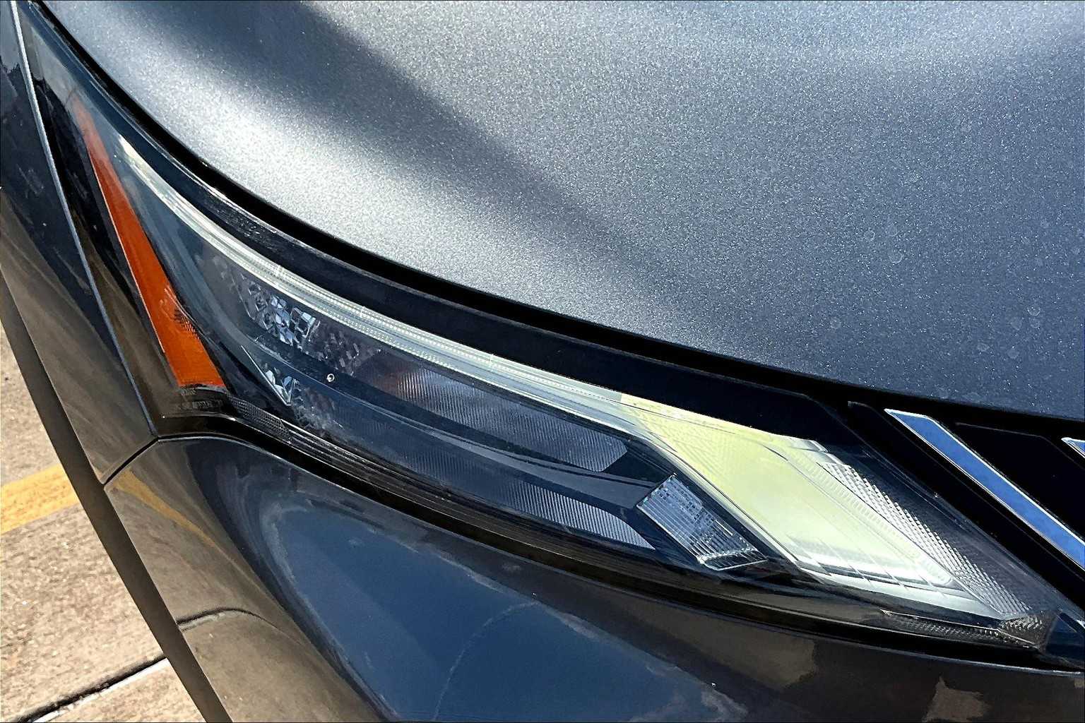 2023 Nissan Rogue SV photo 23