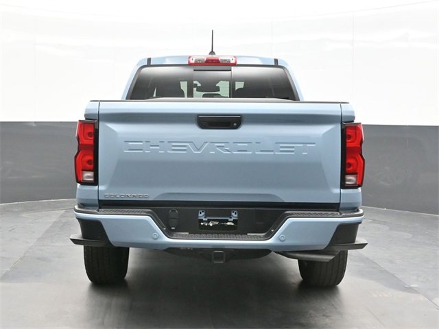 2026 Chevrolet Colorado LT photo 2