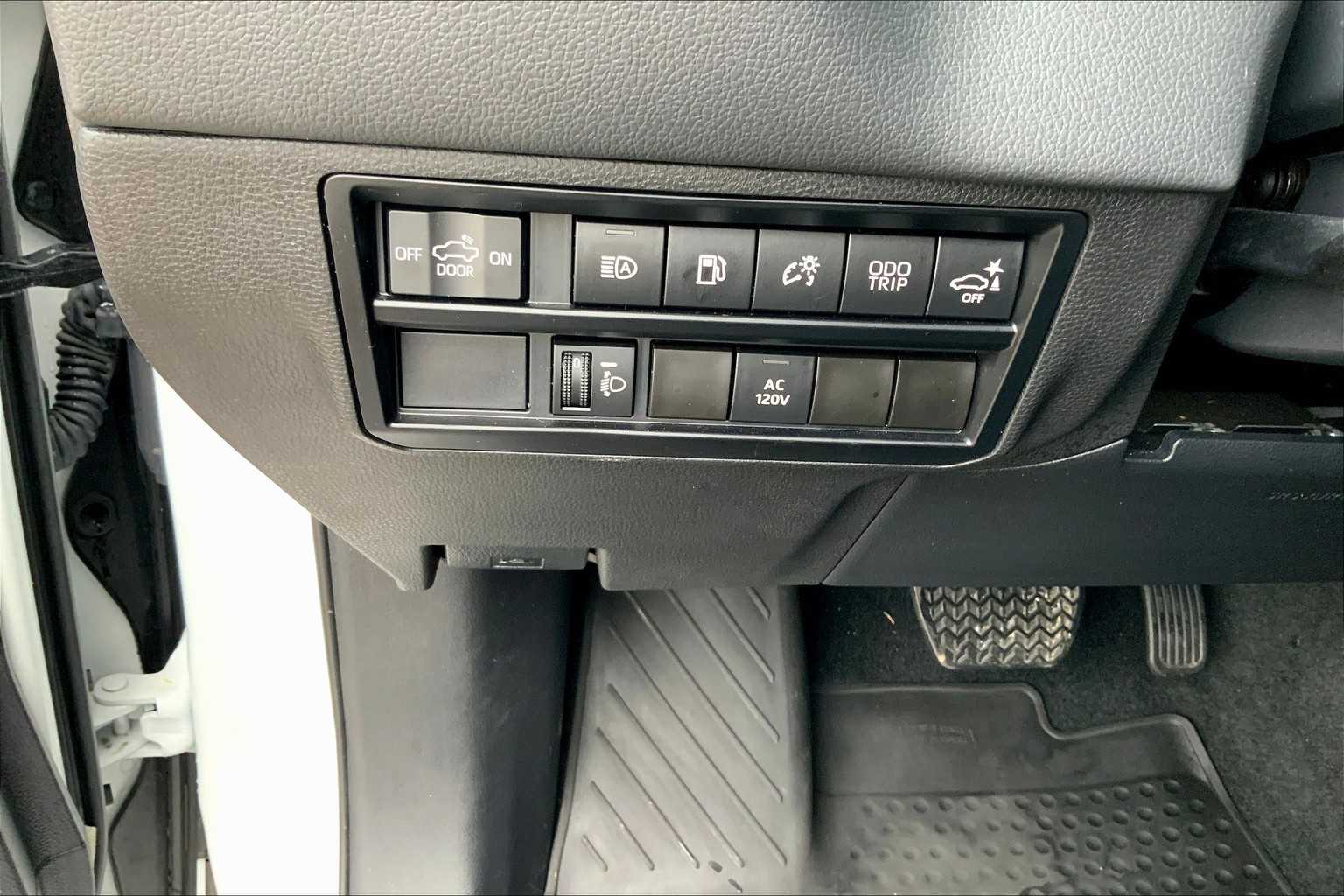 2023 Toyota Tundra Limited photo 27