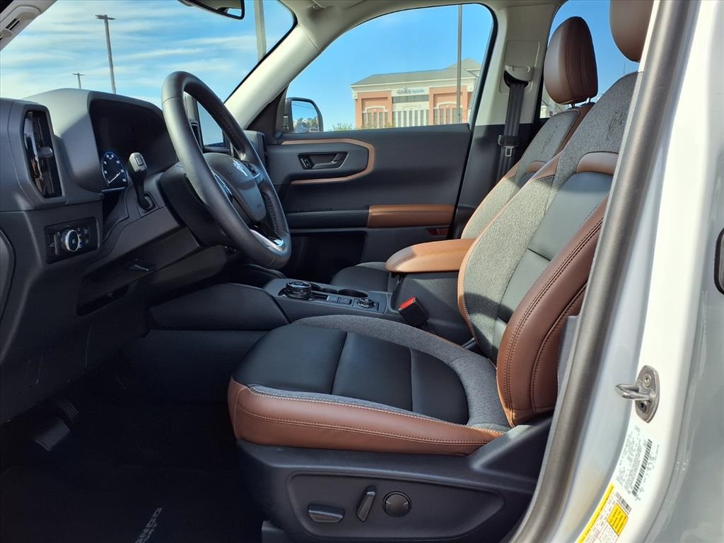 2024 Ford Bronco Sport Outer Banks photo 4