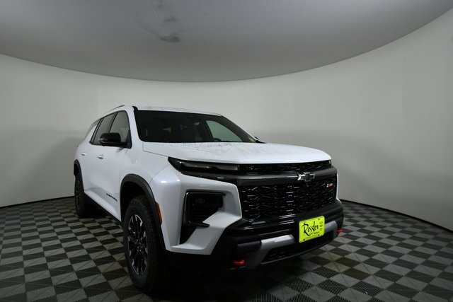 2026 Chevrolet Traverse Z71 photo 6