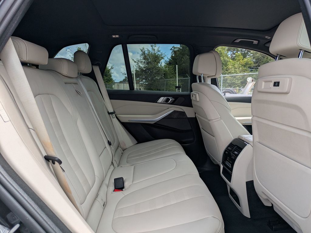 2021 Bmw X5 sDrive40i photo 24