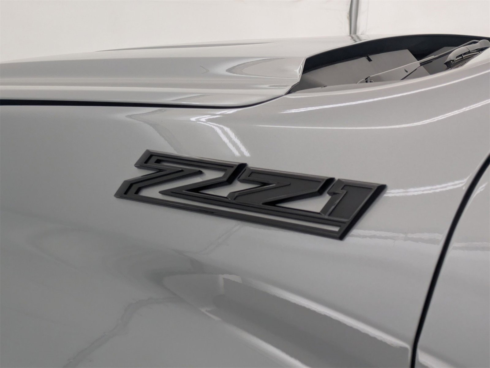 2025 Chevrolet Silverado 1500 LT photo 11