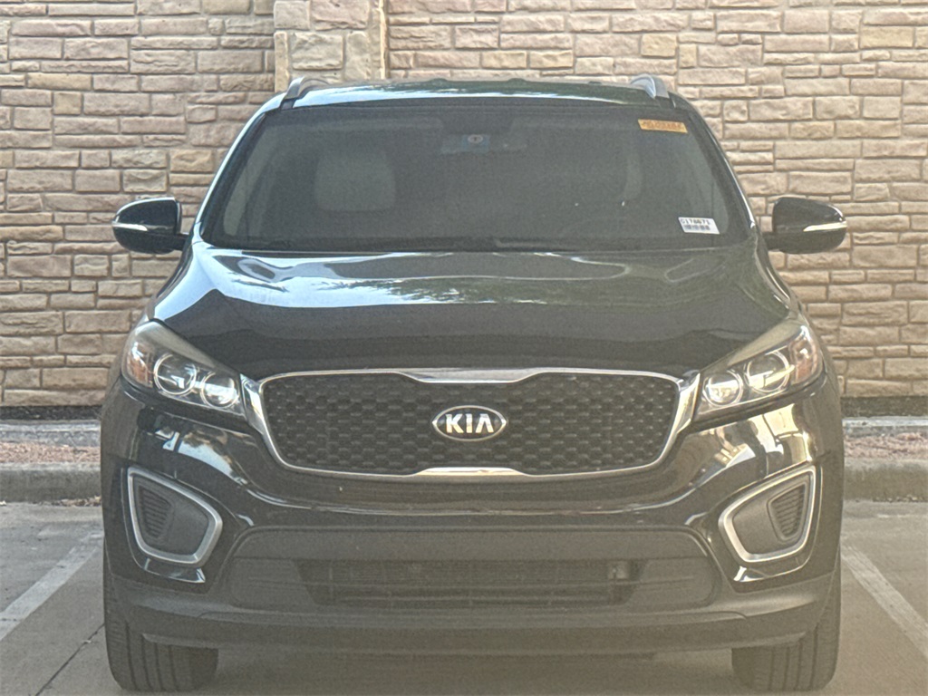 Used 2016 Kia Sorento LX with VIN 5XYPG4A52GG178671 for sale in North Richland Hills, TX