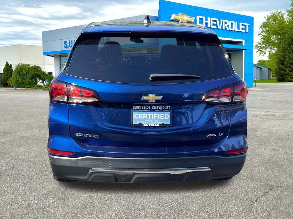 2023 Chevrolet Equinox LT photo 3