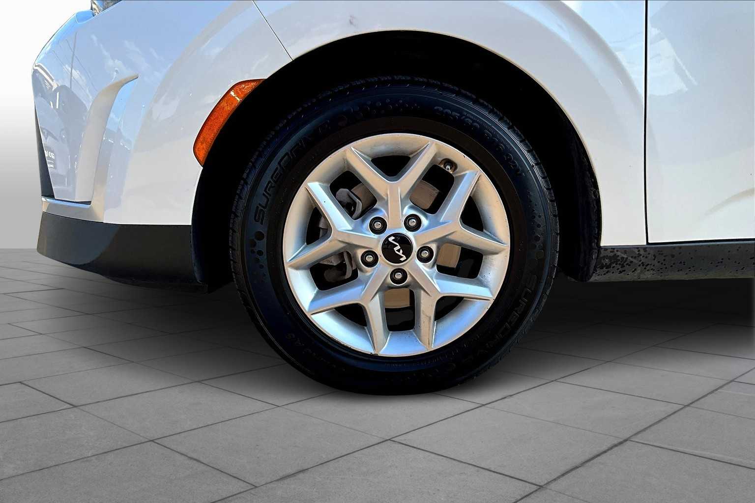 2023 Kia Soul LX S photo 9