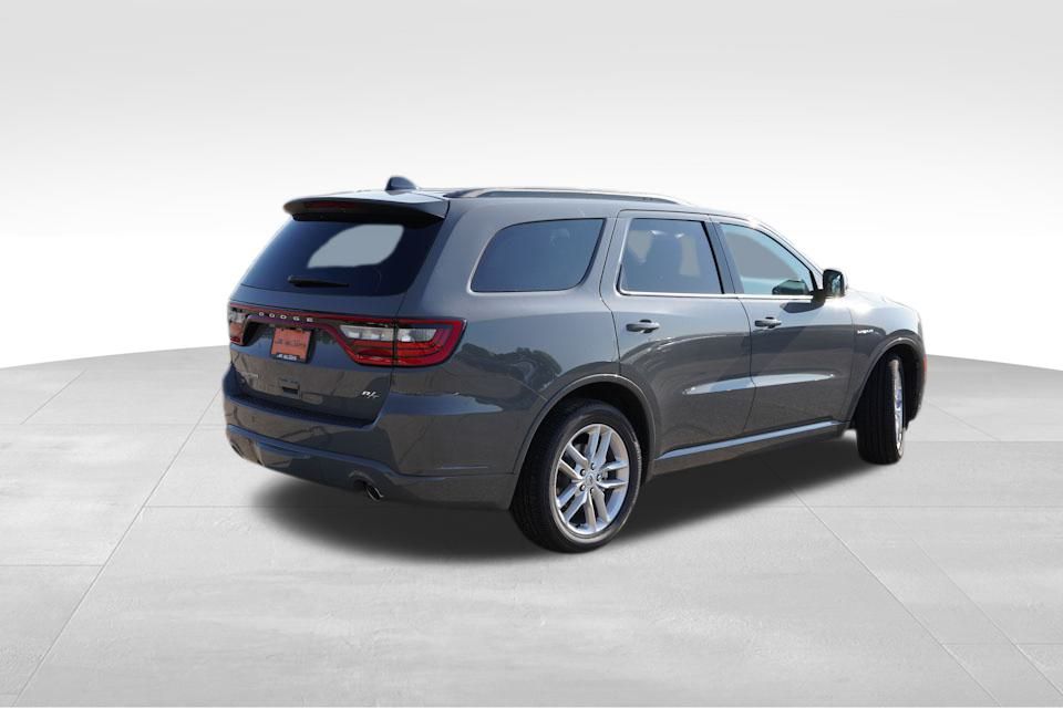 2025 Dodge Durango R/T Plus photo 3