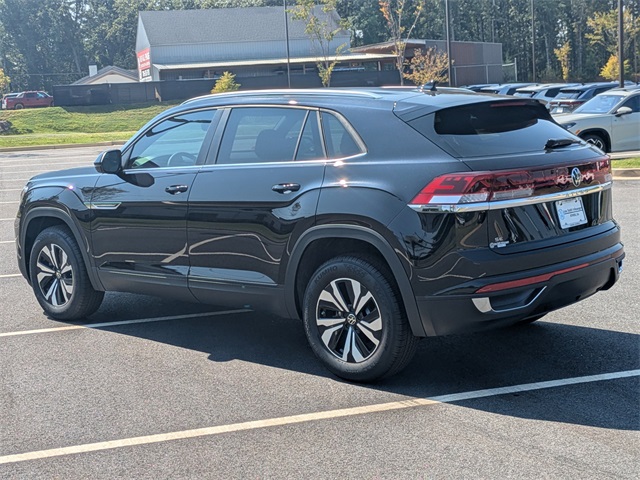 2025 Volkswagen Atlas Cross Sport SE photo 5
