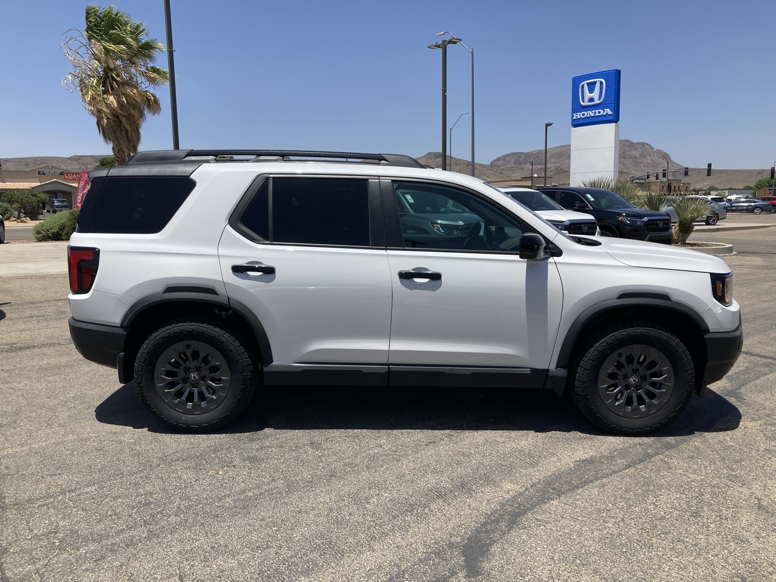 2026 Honda Passport TrailSport photo 4