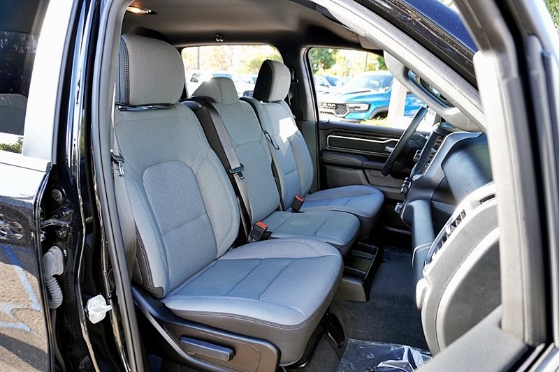 Certified Used 2024 Black Ram Big Horn/Lone Star image 13